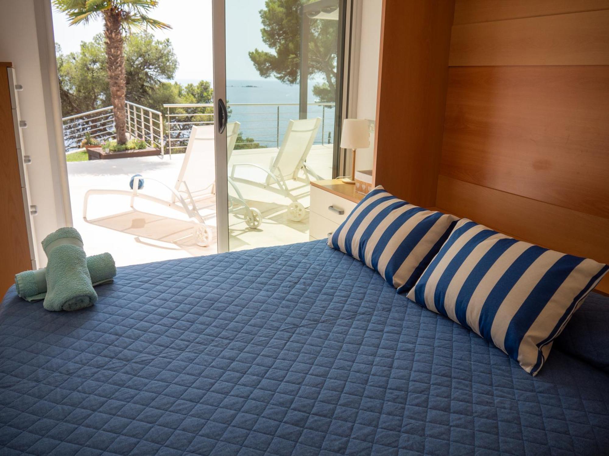 Blueview Villa 雅弗郎其 外观 照片
